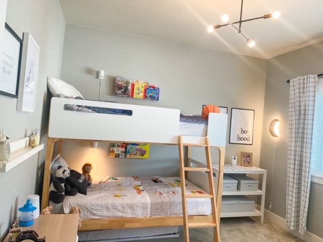 boys-bedroom-bunkbeds